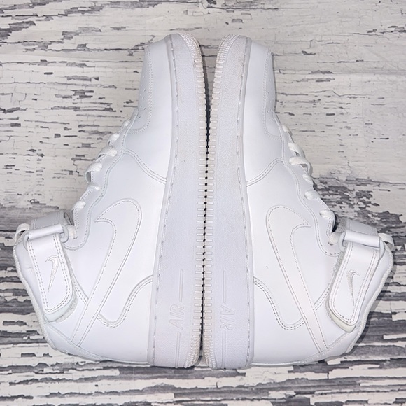 NIKE Air Force 1 - Men’s Size 10 - Picture 8 of 12